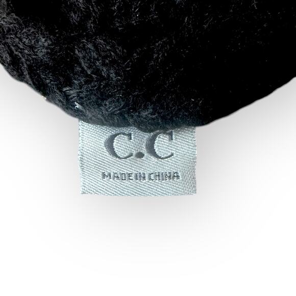 Classic NWT C.C Beanie Adult One Size HAT20A Black Slouchy Chunky Knit Winter - Picture 5 of 6